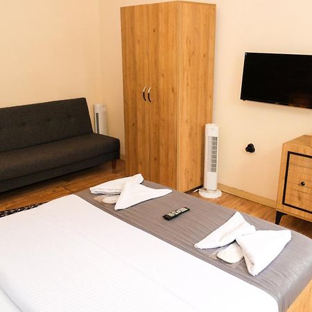 اسطنبول Taksim Nikea Suites 80 المظهر الخارجي الصورة